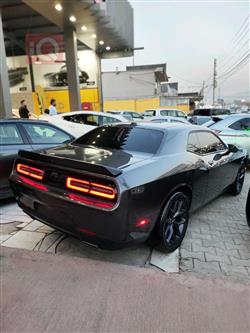 دۆج چالنجەر